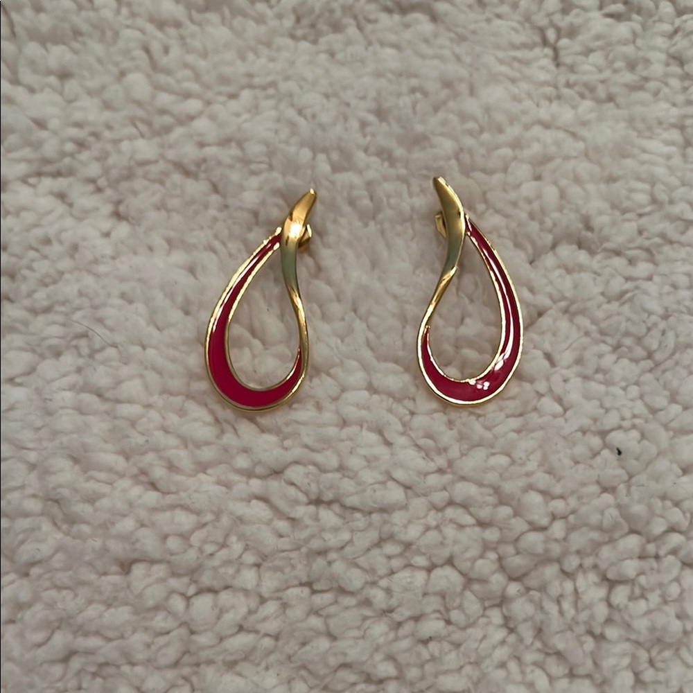 Elegant Gold Colored and Pink Teardrop Pierced Earrings